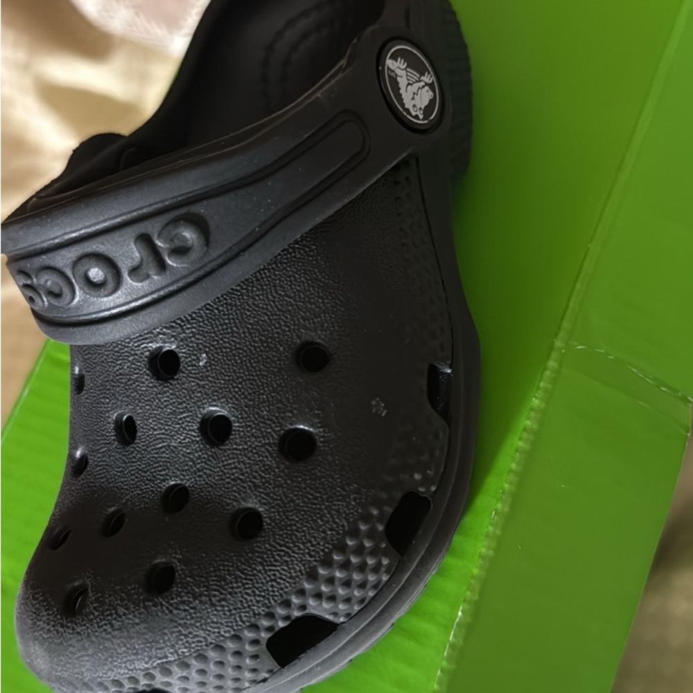 CROCS Black Water Shoes Classic Design